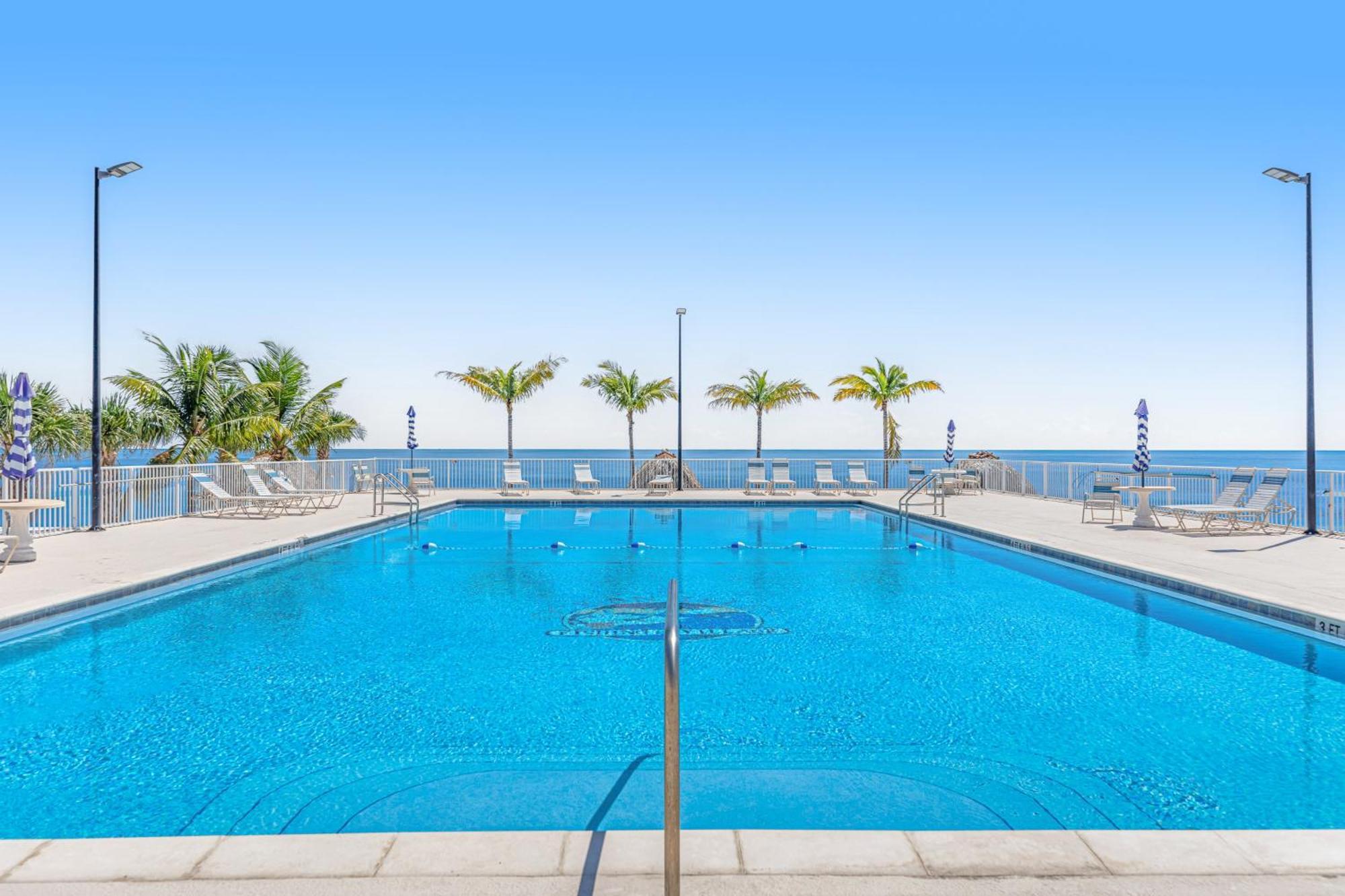 Mermaid'S Retreat Маратон Экстерьер фото